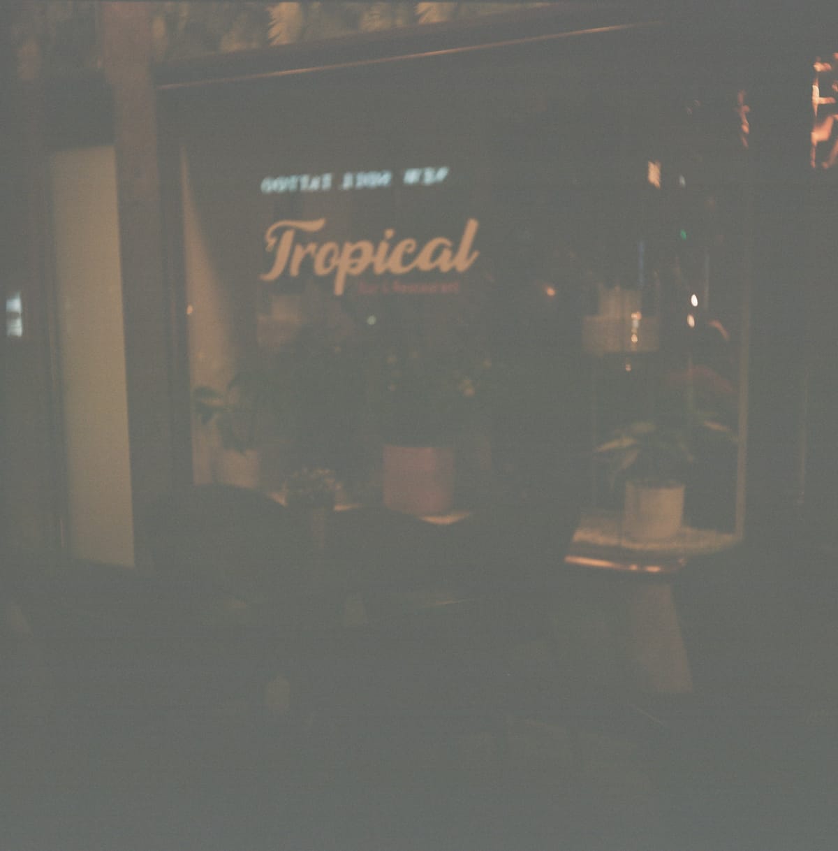 Where to eat DOMINICAN REPUBLIC 🇩🇴 Biel/Bienne: Tropical Bar Restaurant